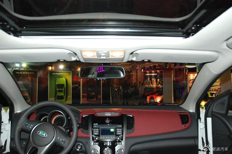 起亚shuma速迈内饰实拍图