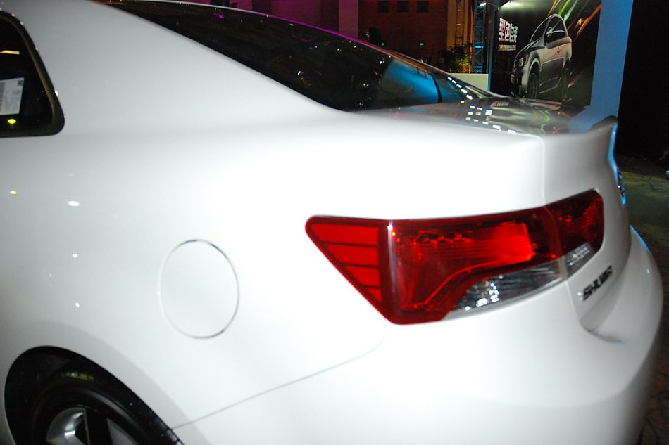 起亚shuma速迈外观实拍