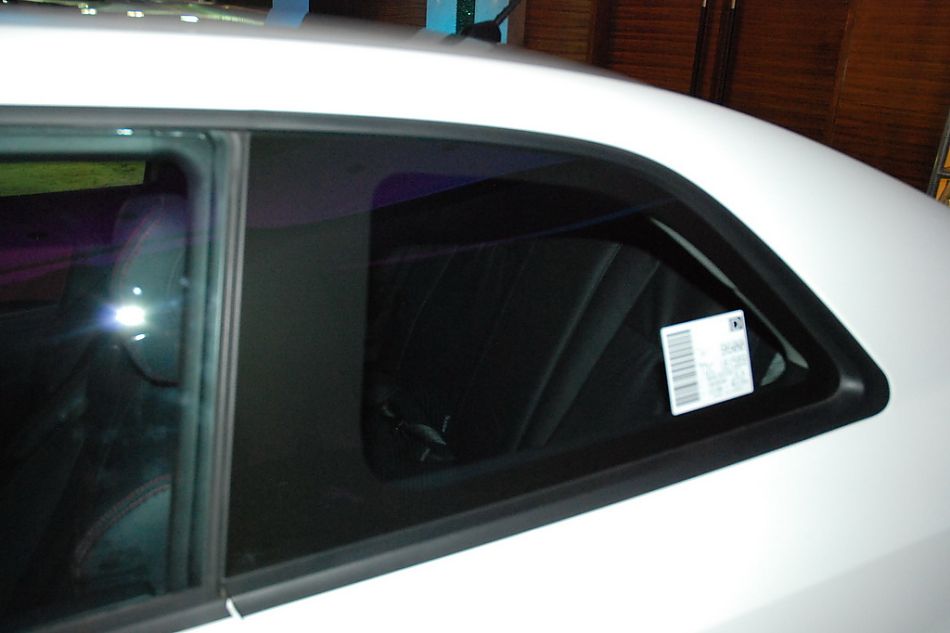 起亚shuma速迈外观实拍