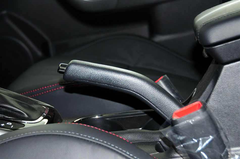 2013款 速迈 1.6AT 运动版 内饰