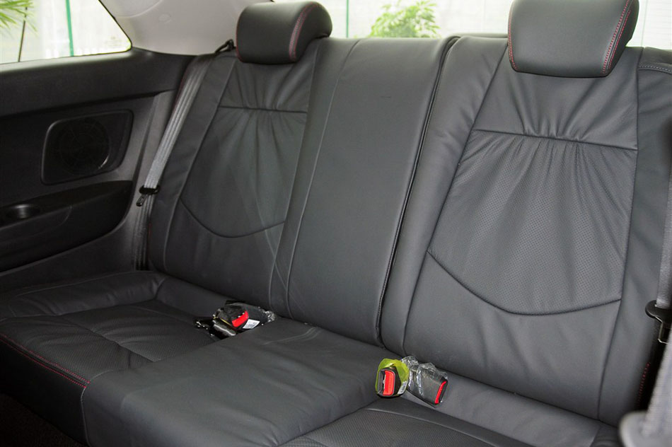 2013款 速迈 1.6AT 运动版 空间