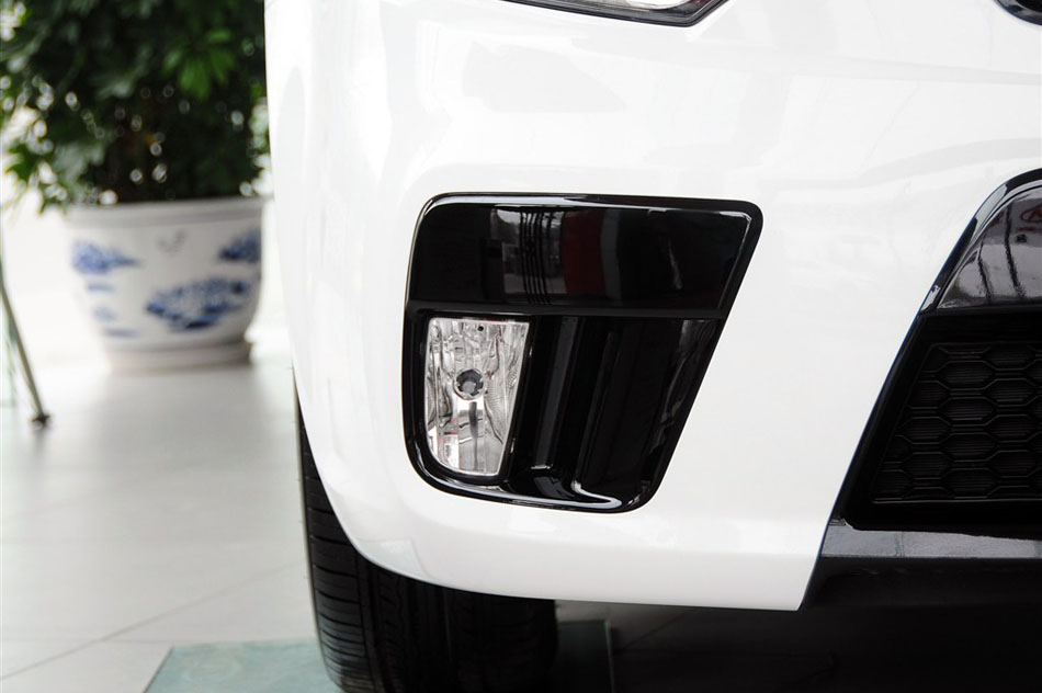 2013款 速迈 1.6AT 运动版 细节