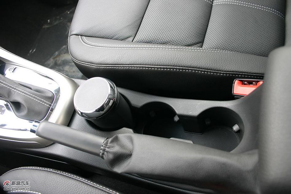 别克英朗展车到店高清实拍