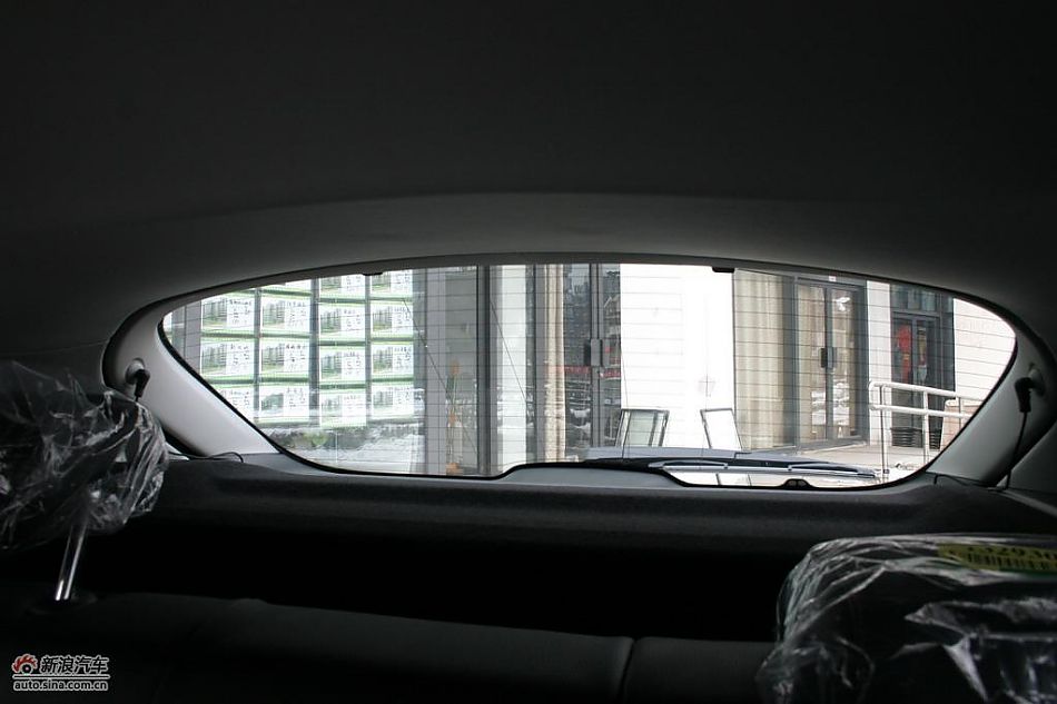 别克英朗展车到店高清实拍