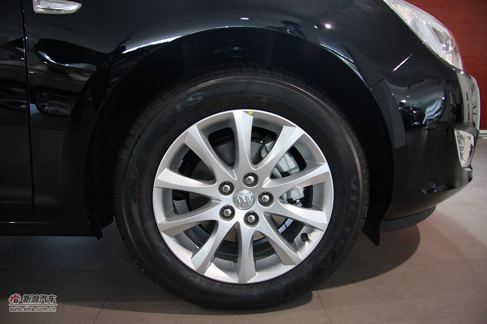 2010款英朗XT1.8L自动时尚版