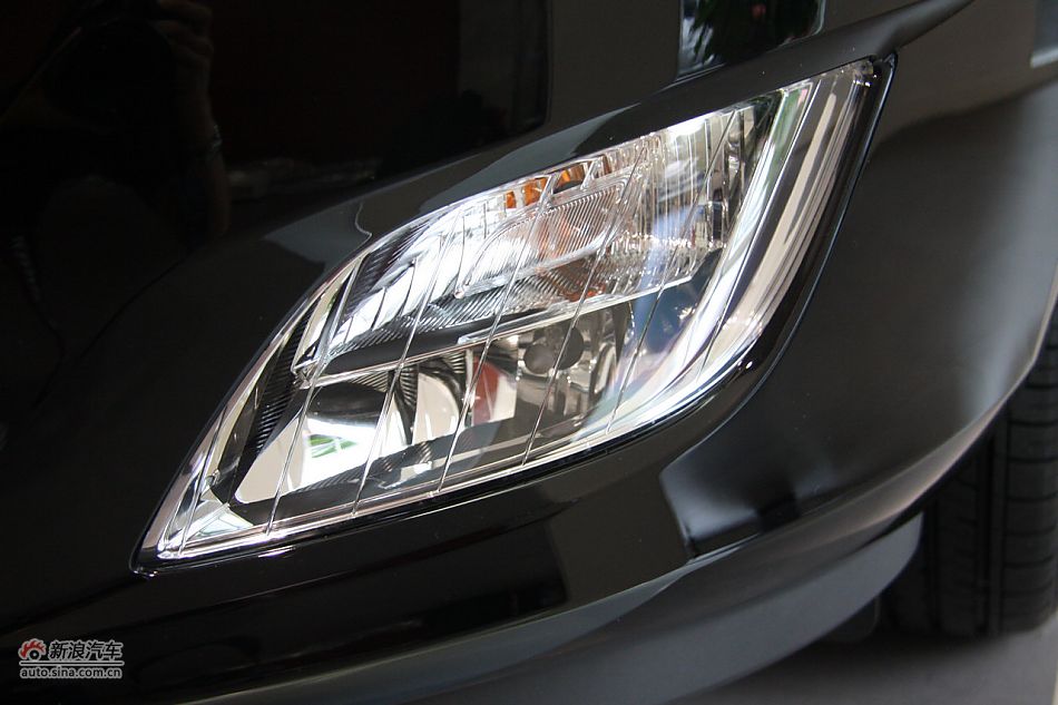 2010款英朗XT1.8L自动时尚版