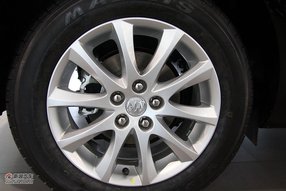 2010款英朗XT1.8L自动时尚版