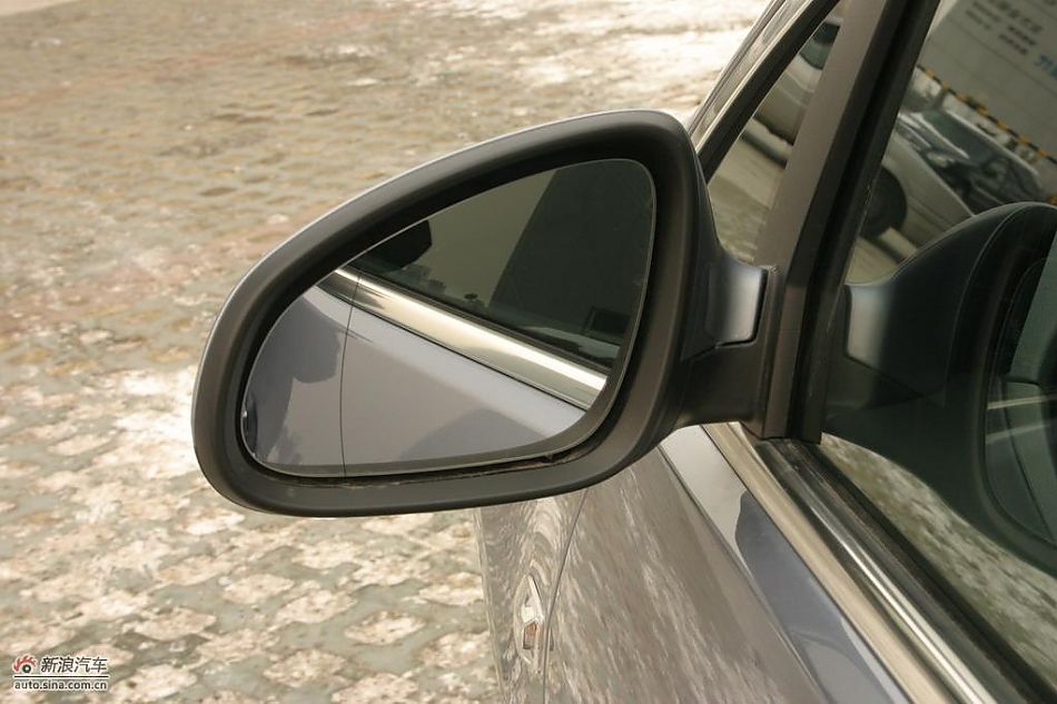 别克英朗展车到点高清实拍