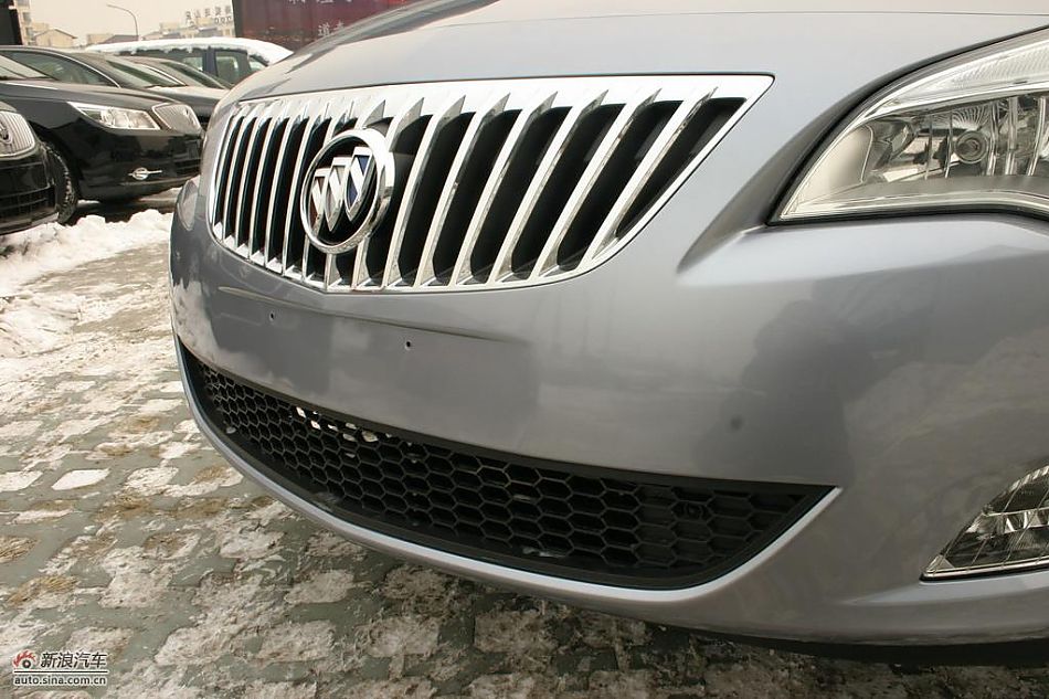 别克英朗展车到点高清实拍