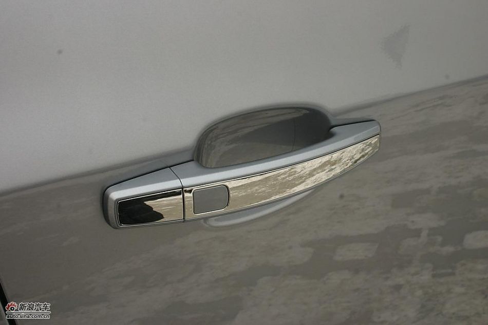 别克英朗展车到点高清实拍