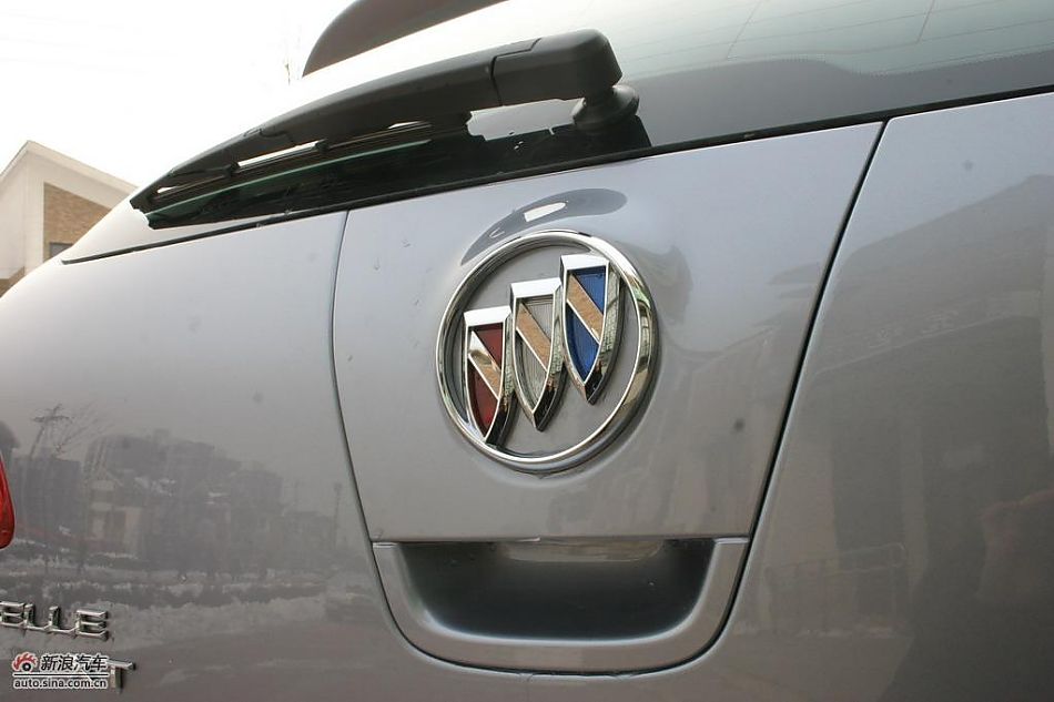 别克英朗展车到点高清实拍