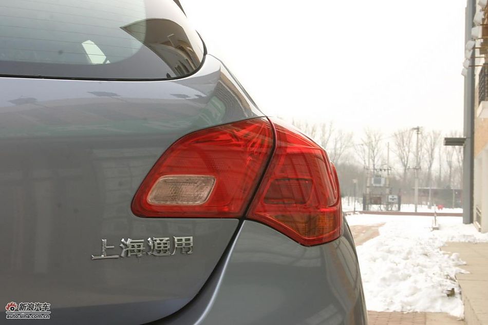 别克英朗展车到点高清实拍