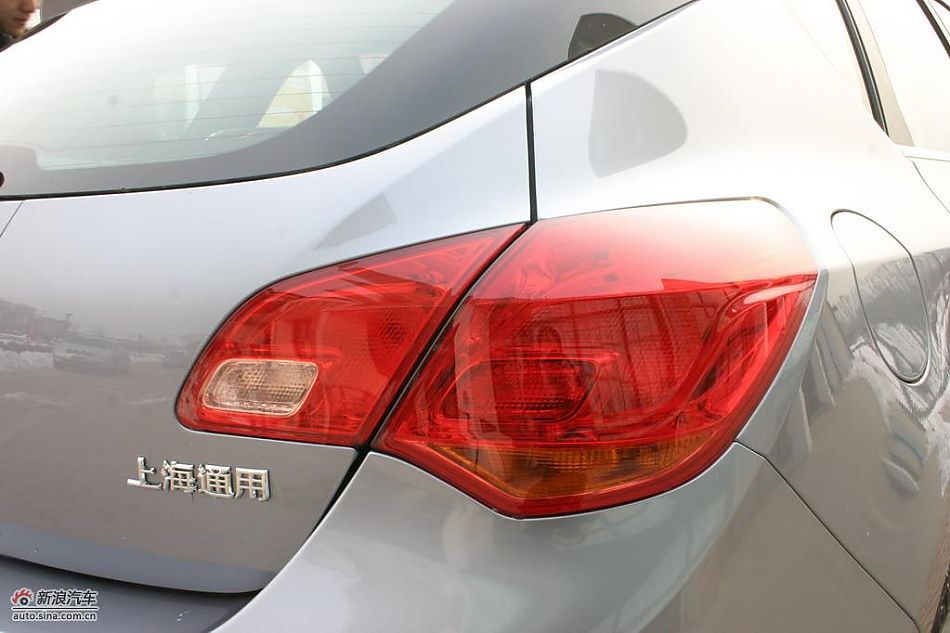 别克英朗展车到点高清实拍