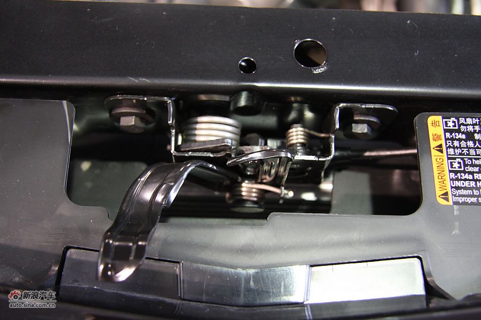 2010款英朗XT1.8L自动时尚版