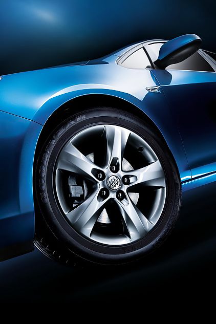 上海通用别克英朗外观资料图