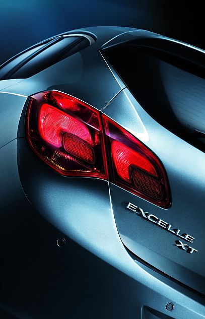 上海通用别克英朗外观资料图