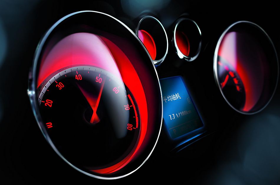 上海通用别克英朗内饰资料图