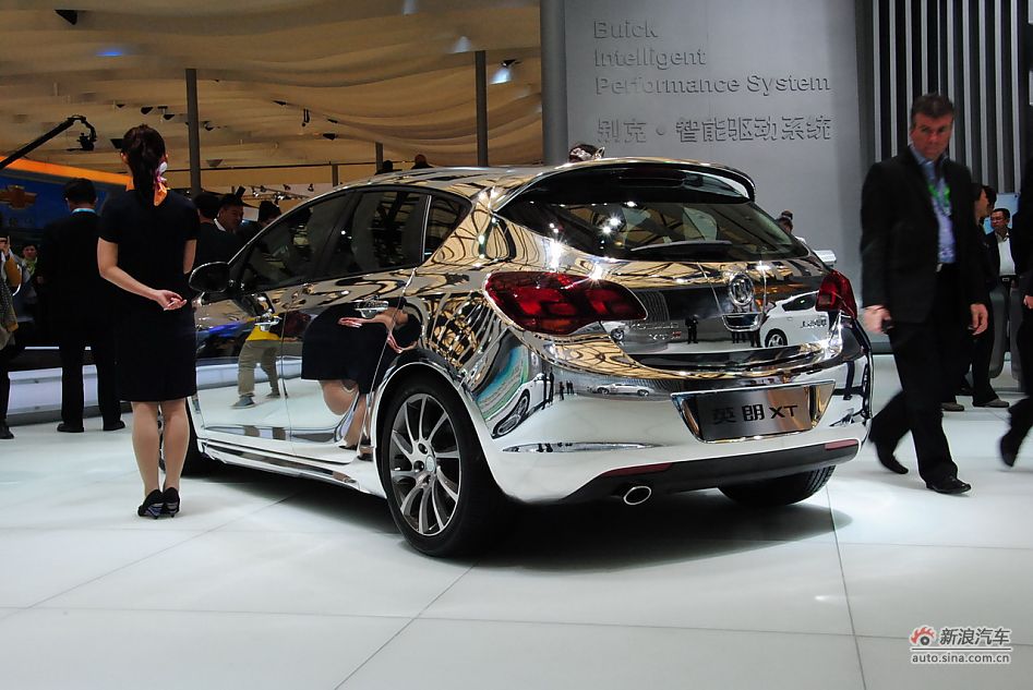 别克英朗XT