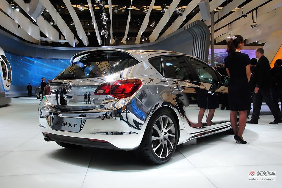 别克英朗XT