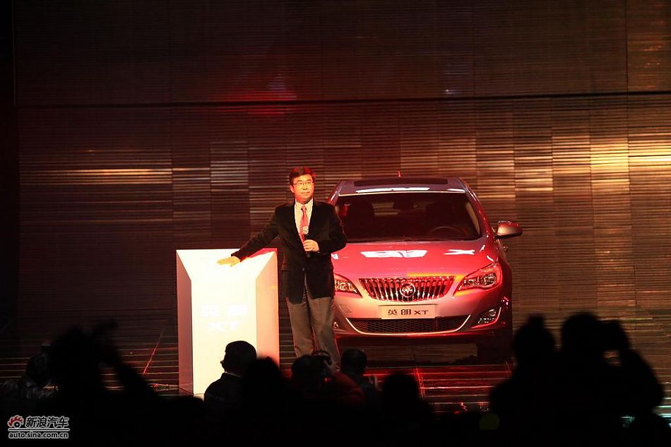 上海通用总经理丁磊公布价格