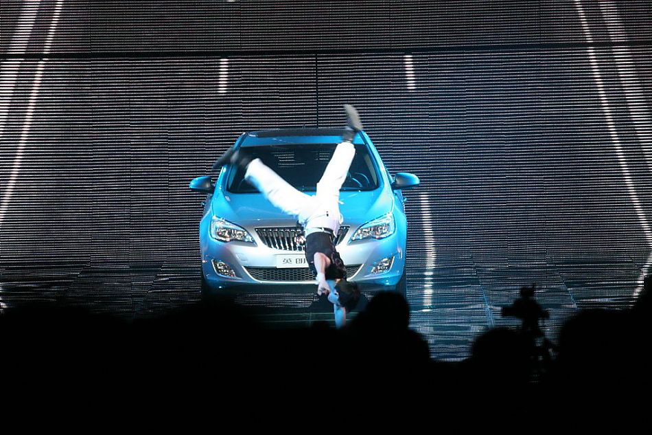 舞蹈表演 黄豆豆