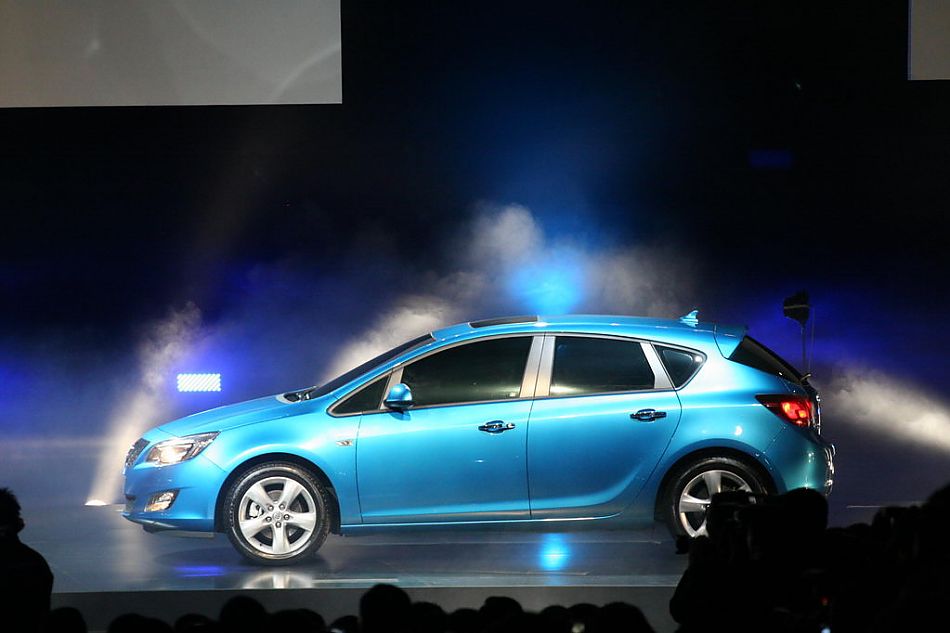 别克英朗XT亮相发布会现场