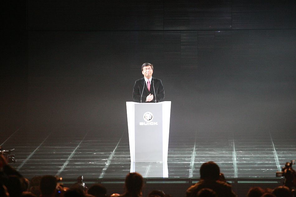 上海通用总经理 丁磊