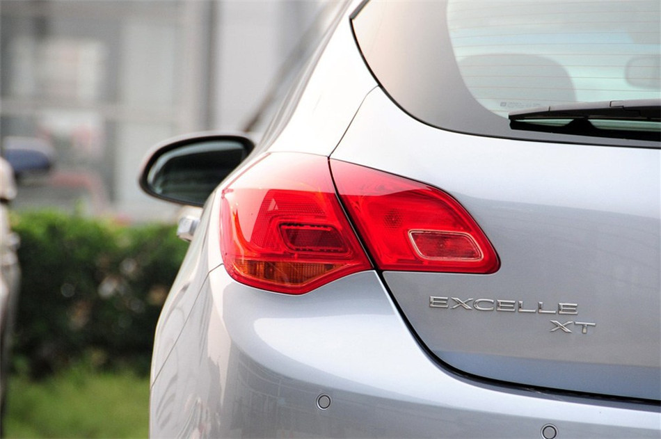 2012款 1.6L MT 进取版 其他