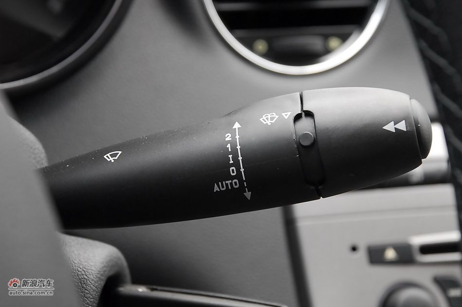 2011款东风标致408