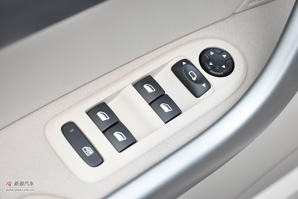 2011款东风标致408