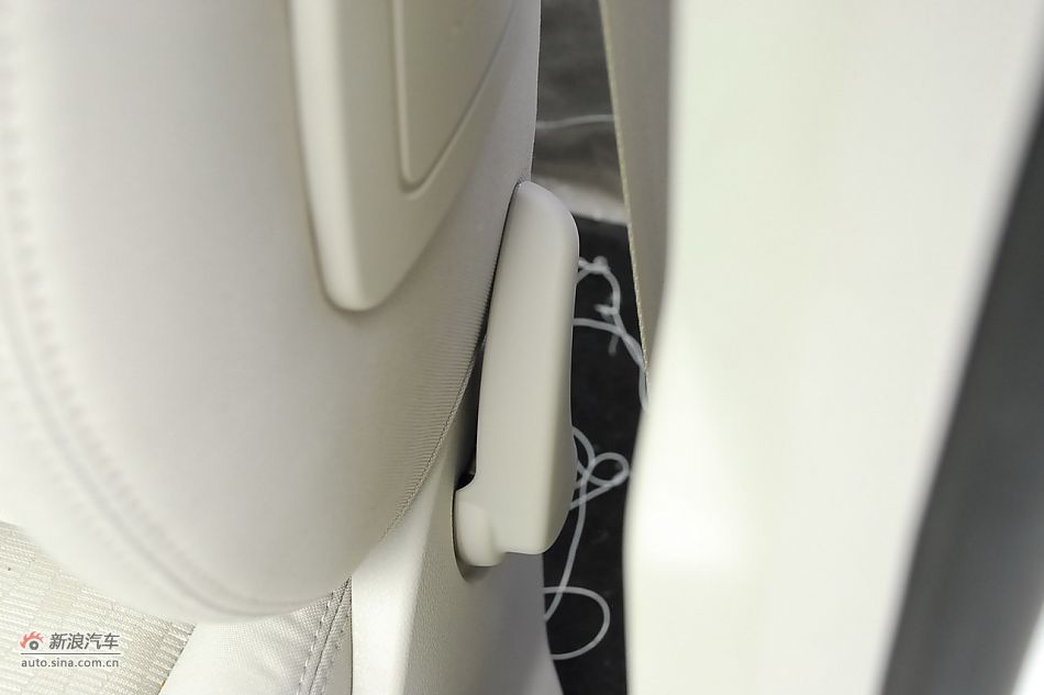 2011款东风标致408