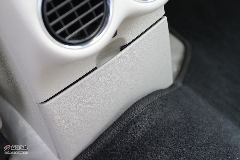 2011款东风标致408