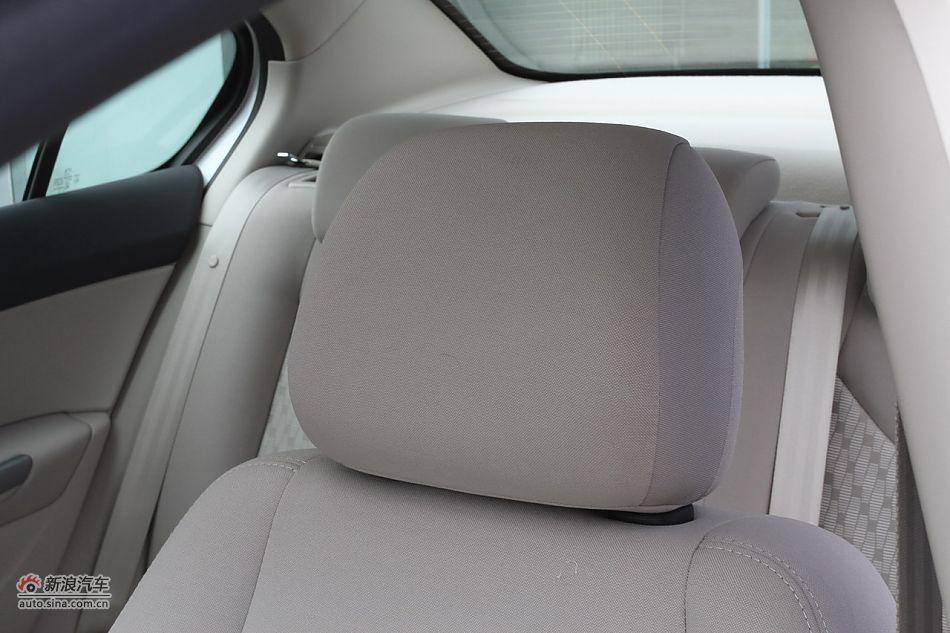 2011款东风标致408