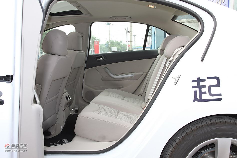 2011款东风标致408