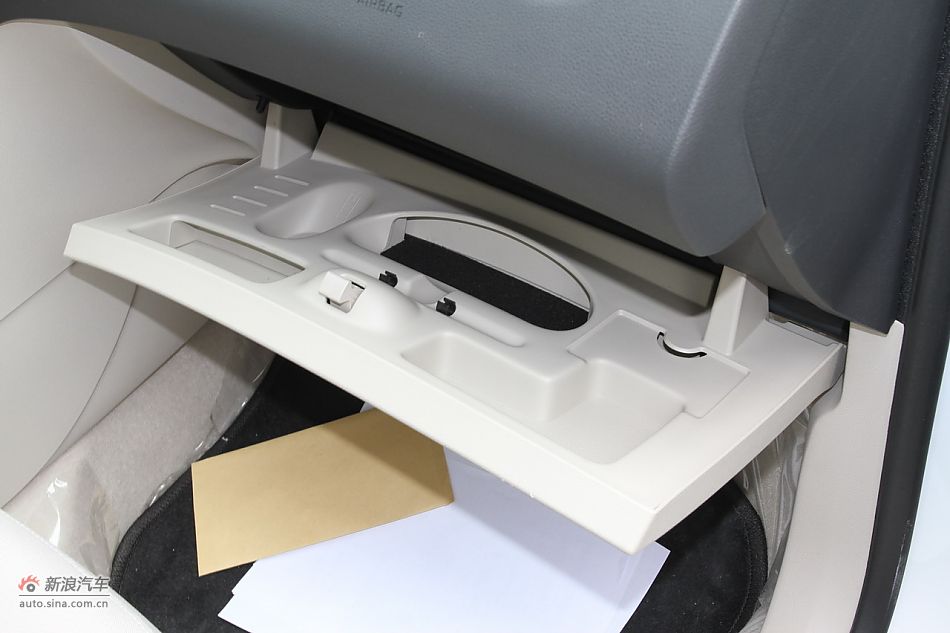 2011款东风标致408