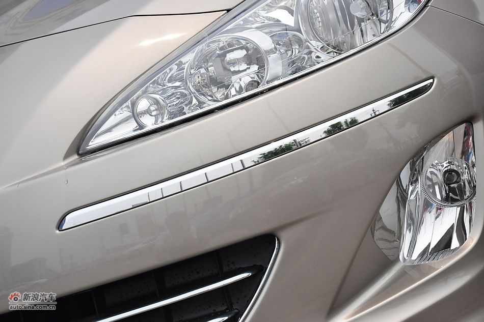 2011款东风标致408