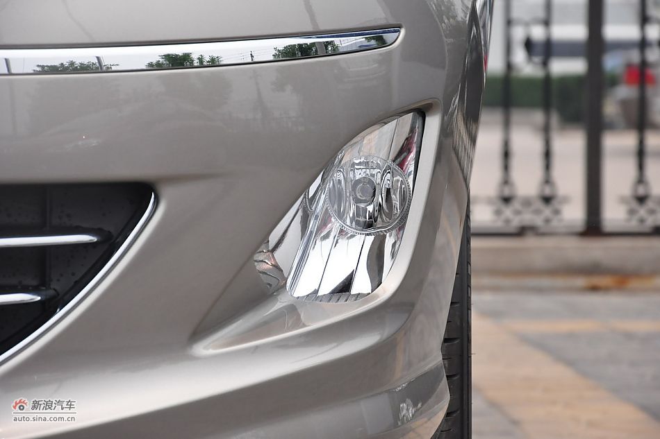 2011款东风标致408