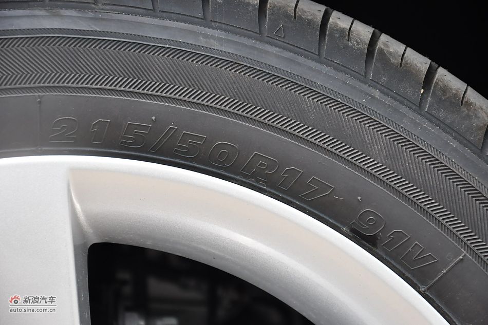 2011款东风标致408