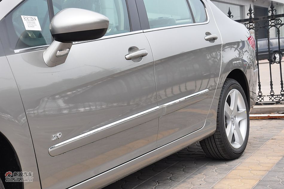 2011款东风标致408