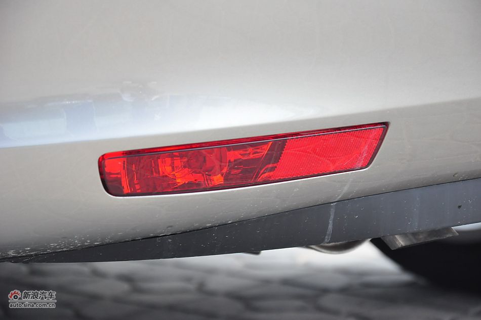 2011款东风标致408