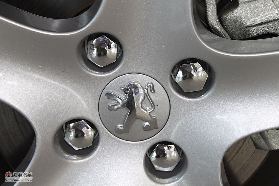 东风标致408其他