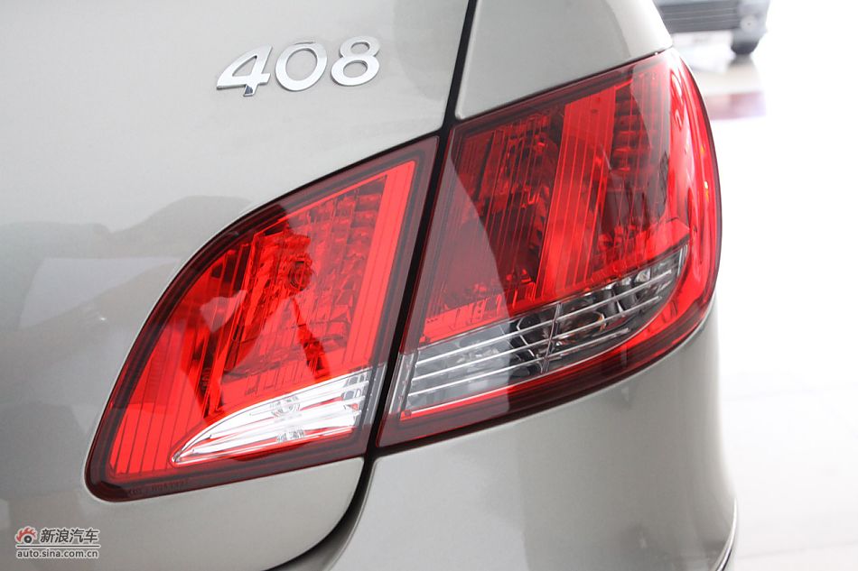 东风标致408外观细节