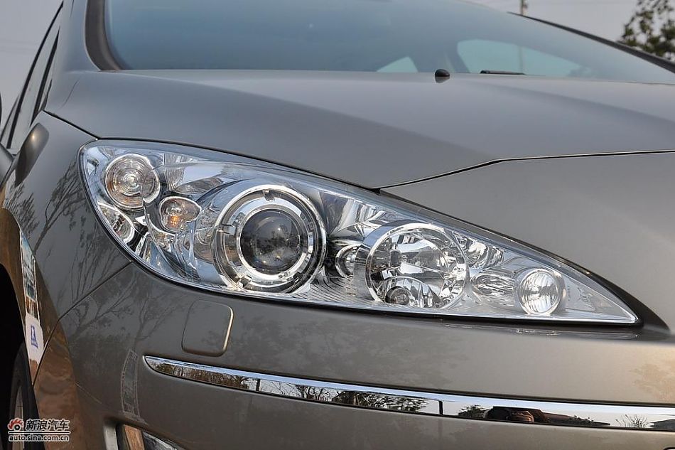 东风标致408试车实拍图 外观