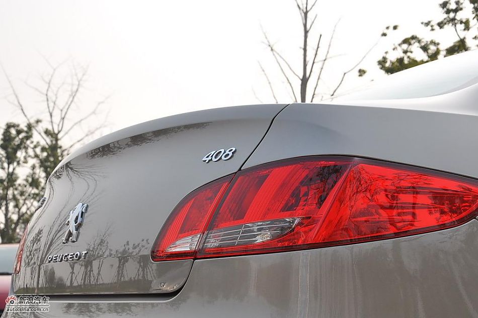 东风标致408试车实拍图 外观