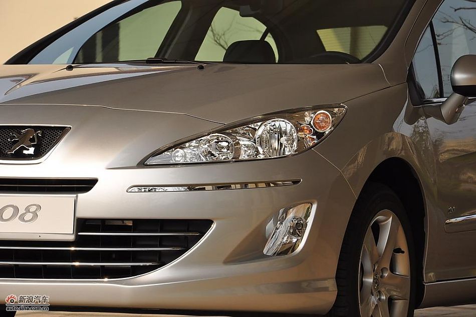东风标致408试车实拍图 外观