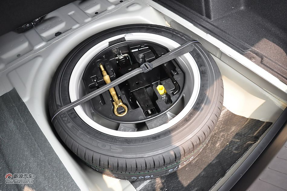 2011款东风标致408