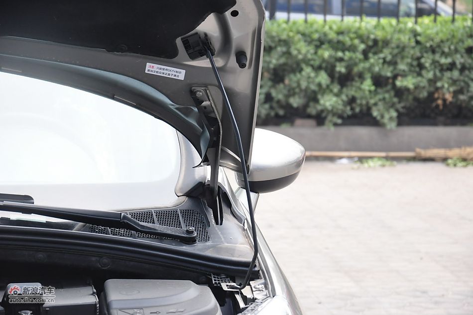 2011款东风标致408