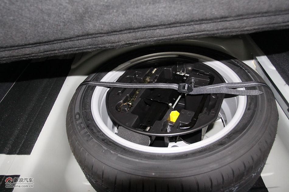 东风标致408其他