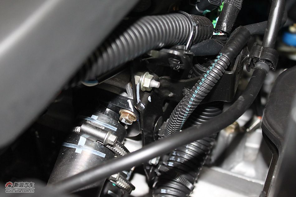 东风标致408其他