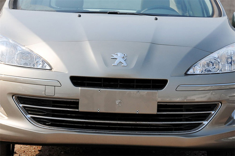 2013款东风标致408 2.0L自动豪华版